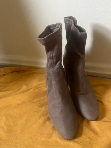 Bota R$ 45,00