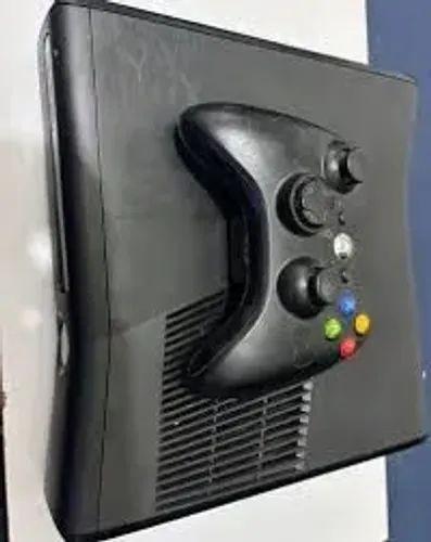 Dois Xbox 360. Doa-se,troca ou vendo.
