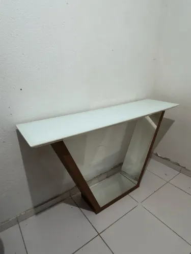 APARADOR / MESA CONSOLE USADO - DESIGN MODERNO