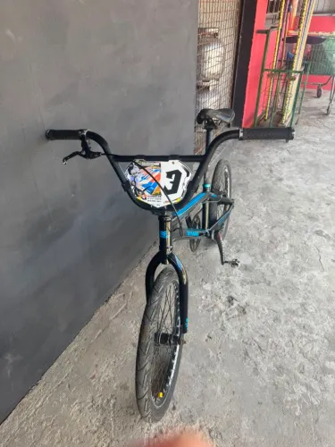 Bicicleta de manobra
