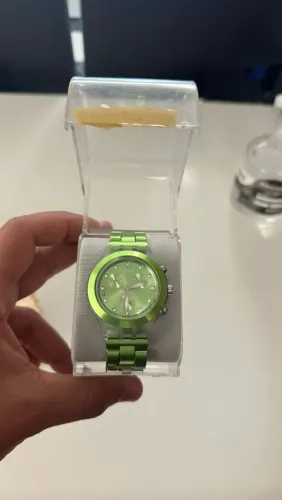 Relógio swatch Feminino cara verde