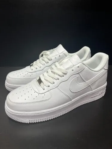 tenis Nike air force 1   38