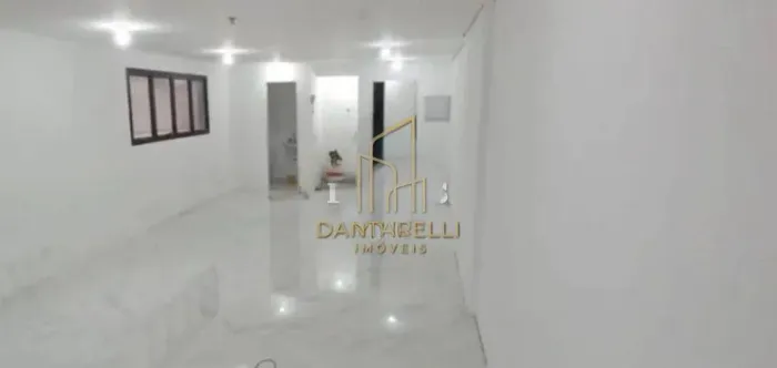 SALA A VENDA NA VILA CLEMENTINO E METRO SANTA CRUZ