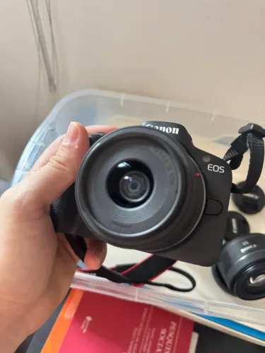 Camera Profissional Canon R50 + Lente