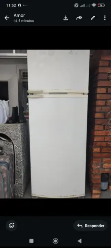 Geladeira Brastemp em bom estado