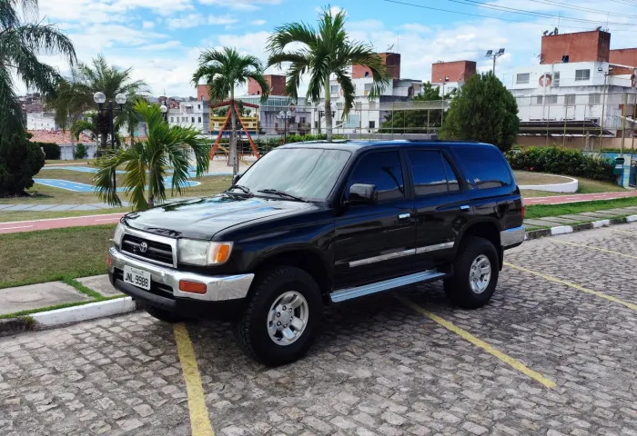 Toyota Hilux SW4 4X4 3.0 8V TB Diesel 1997