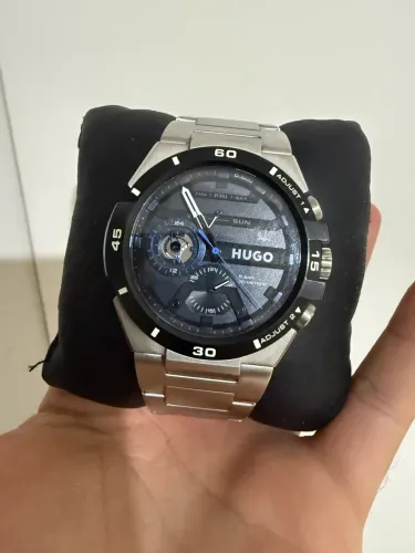 Relógio Hugo original bem novo