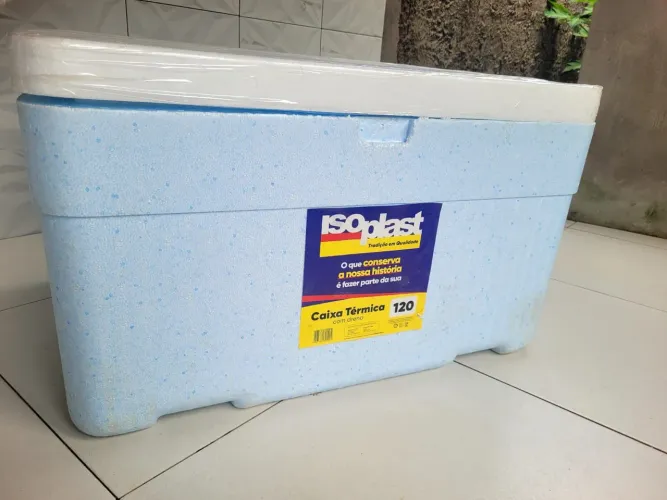 Caixa de isopor 120 litros