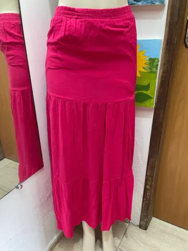 Fardo de roupa para bazar ou Brecho ,peças sem avarias Seme novas primeira linha 