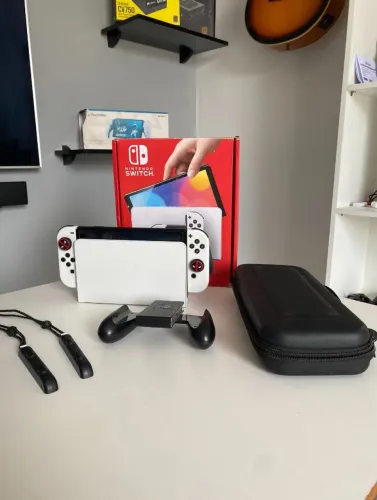 Nintendo Switch Oled desbloqueado 256GB