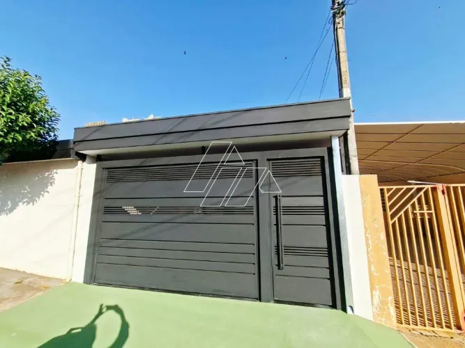 Casa 3 quartos (1 suíte) locação Próximo ao Centro Marília/SP