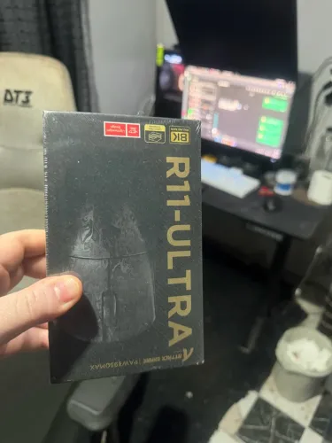 Mouse R11 Ultra 8k hz LACRADO