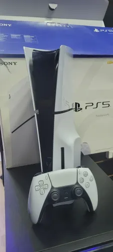 PS5 Slim Mídia Física c/ garantia loja física!