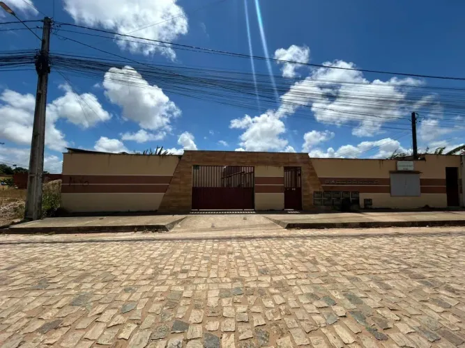 Imóvel para venda tem 45 metros quadrados com 2 quartos em Centro - Extremoz - RN