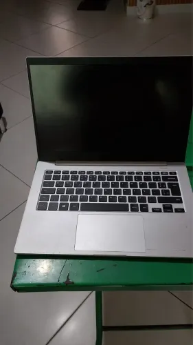 GALAXY BOOK GO
