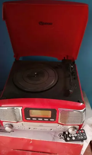 Vende-se vitrola 