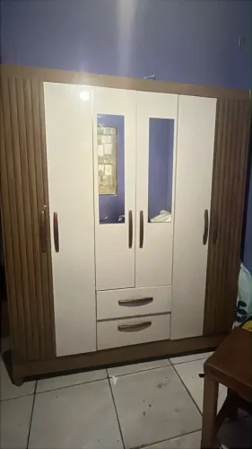 Guarda roupa