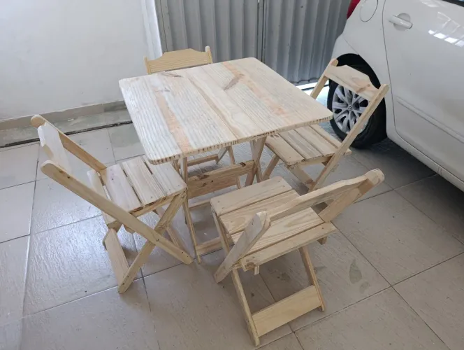 Kit mesa e cadeiras