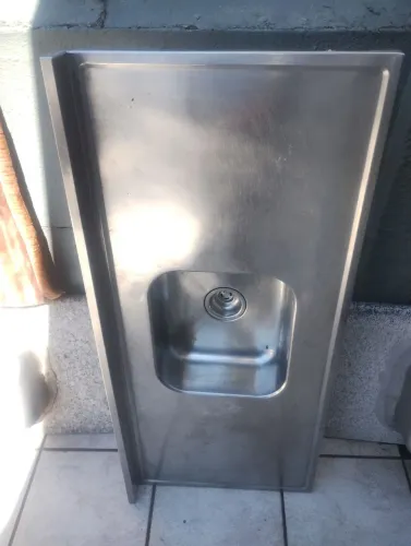 Cuba em inox pra pia de 1,30