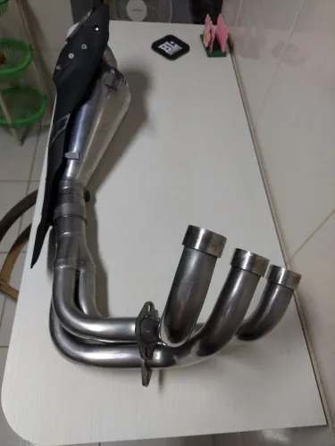 Escape firetong mt09.