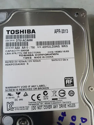 4 HD de 500 gb novo para dar.