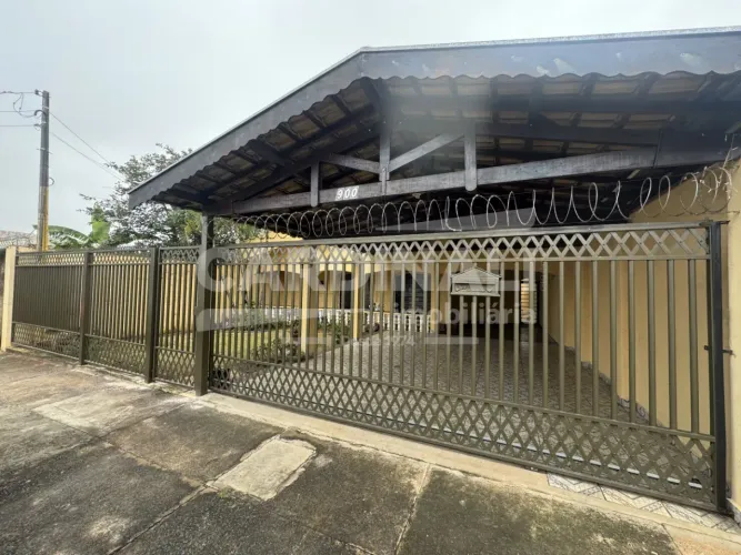 Casa para locação ? Excelente Localização Próxima à Rodovia Washington Luís