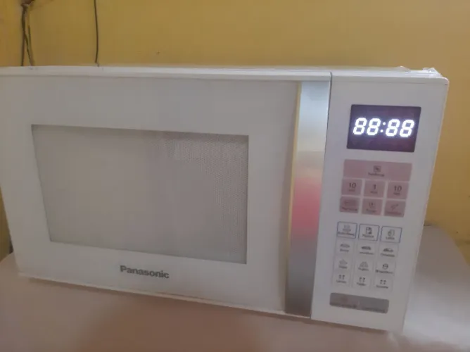 MICRO-ONDAS PANASONIC 35L