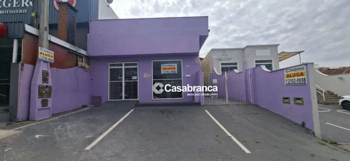 Imóvel comercial com 02 salões para alugar no Parque Bela Vista em Votorantim/SP.