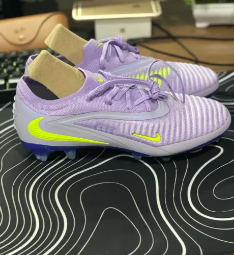 Chuteira de futebol Nike Phatom 6 Fg Elite