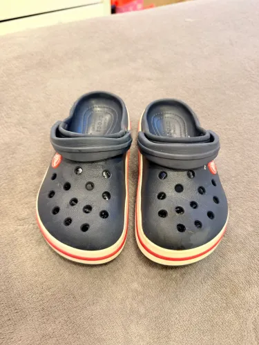 Crocs infantil menino - tamanho 30