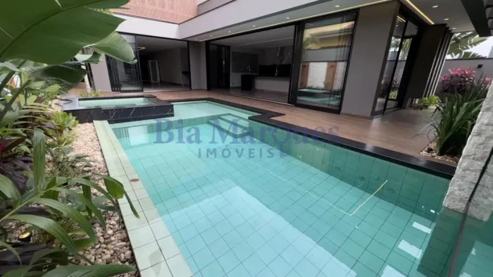 SOBRADO PARA VENDA CONDOMINIO GUAPORE