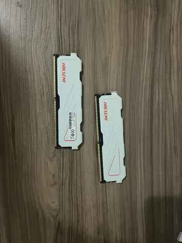 Memória ddr4 2x8 hiksemi
