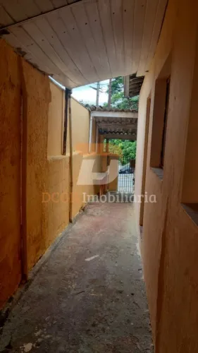Vendo Casa pra renda com 03 casas terreno plano Próximo Taboão Diadema .