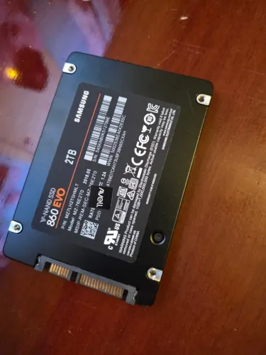 SSD Samsung 860 EVO 2TB + Case USB-C Vinik | Saúde 98% + 900GB de Retrogames