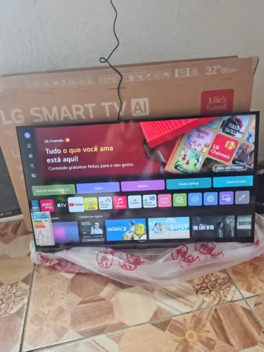 Tv nova na caixa