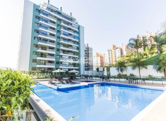 Apartamento à venda 2 quartos, 1 suíte, 2 vagas no Itacorubi, Florianópolis-SC.