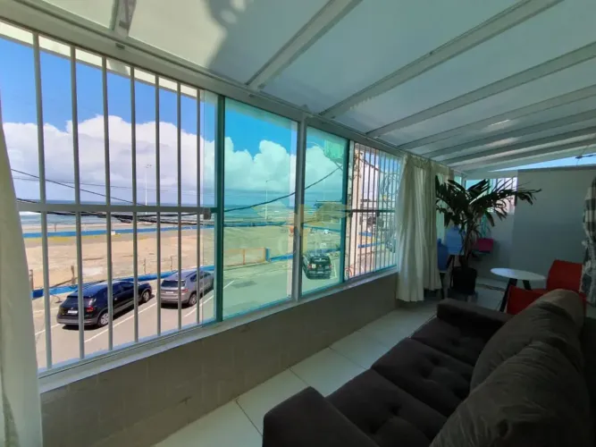 Apartamento Mobiliado De 1 Quartos Com Vista Mar E Distribuído Em 66M² Na Pituba. 1AM97JD