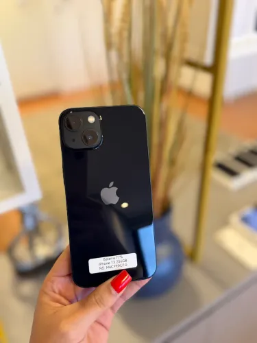 iPhone 13 256GB - Seminovo