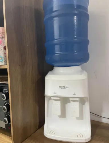 Bebedouro semi novo