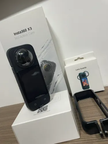 CÂMERA INSTA 360 X3