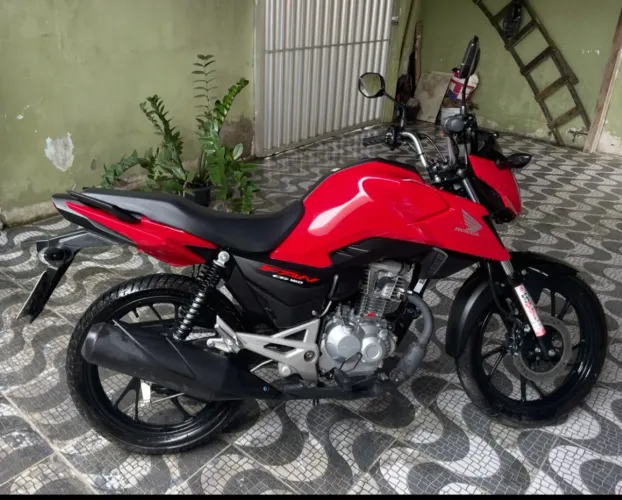 Fan 160 2025 de primeira dona