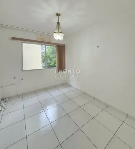 Apartamento com 2 quartos em Boa Viagem