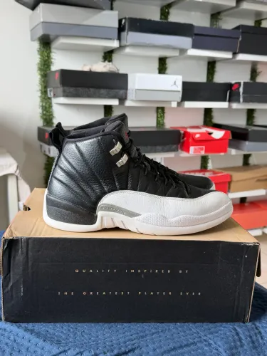 Air Jordan 12 playoffs 44