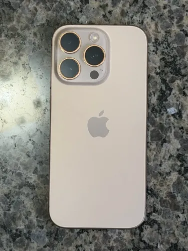 iPhone 16 Pro 256gb + Capinhas