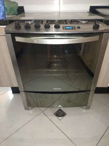 Fogão inox Eletrolux 5 bocas