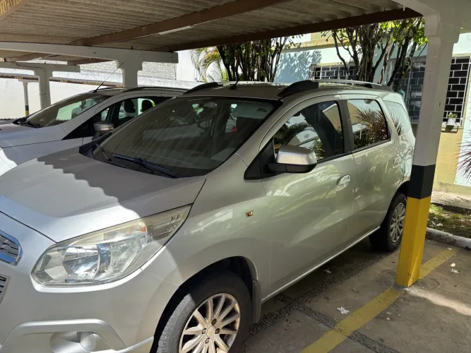 Chevrolet Spin LT 1.8 8V Econo.flex 5P Mec. 2014