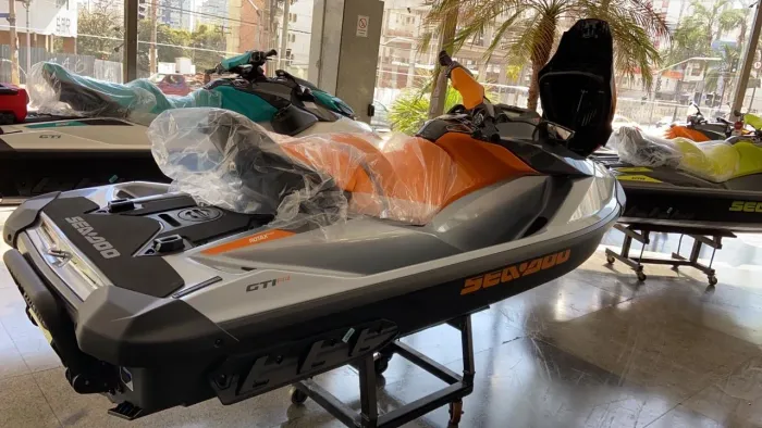 SEA DOO GTI 170 2020 15 horas