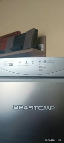 Freezer Brastemp Frost Free BVR28MKANA Seminovo Pouco Uso