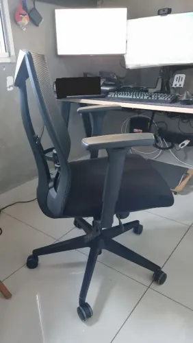 Cadeira de escritório Ergonômica- Home Office