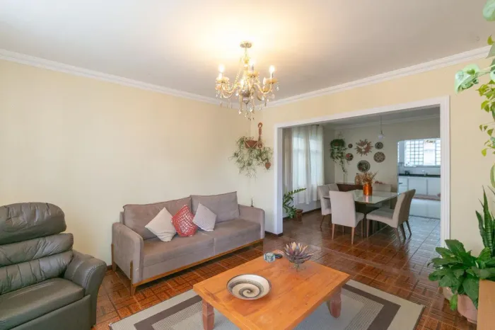 CASA RESIDENTIAL em Belo Horizonte - Minas Gerais, Liberdade